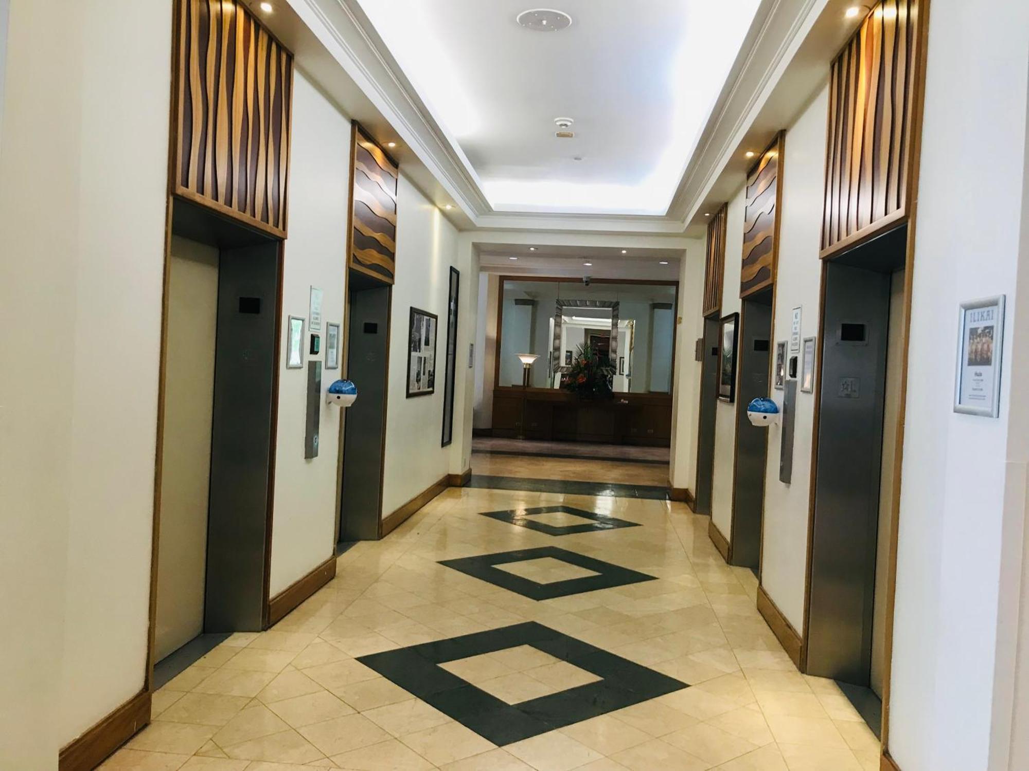 Ilikai Apt 302 - Spacious Studio With Stunning Ocean & Harbor Views Honolulu Luaran gambar